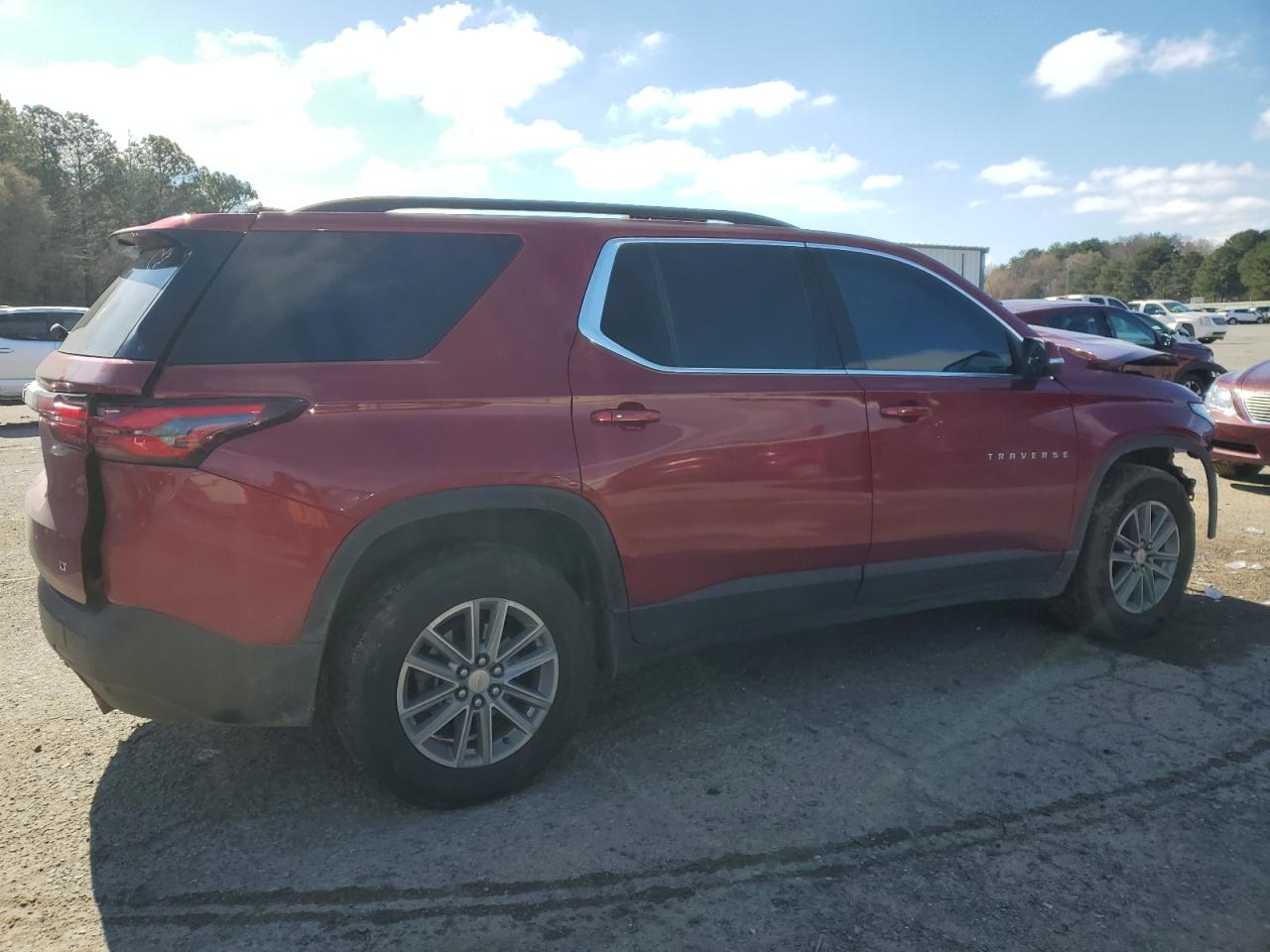 2022 CHEVROLET TRAVERSE LT VIN:1GNERGKW8NJ104119