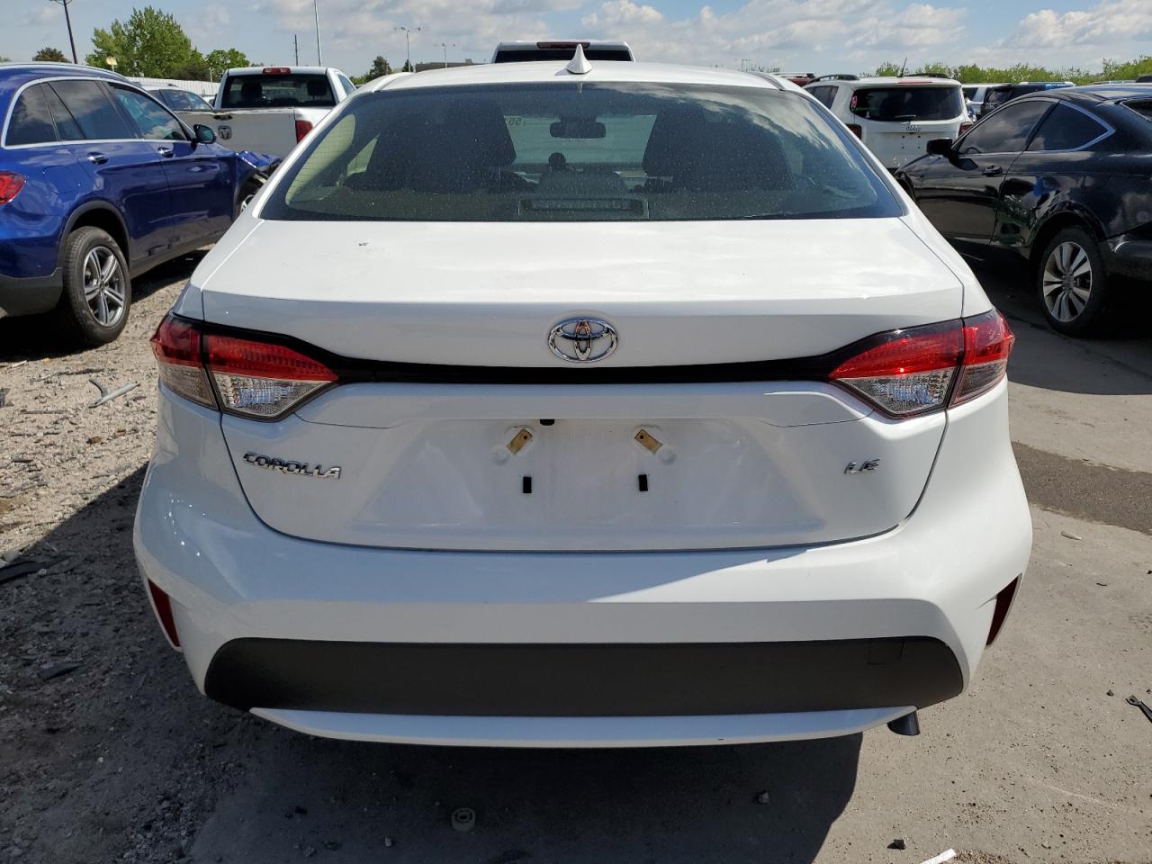 2022 TOYOTA COROLLA LE VIN:JTDEPMAE0N3020483