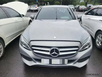 2015 Mercedes-Benz C 200 VIN: