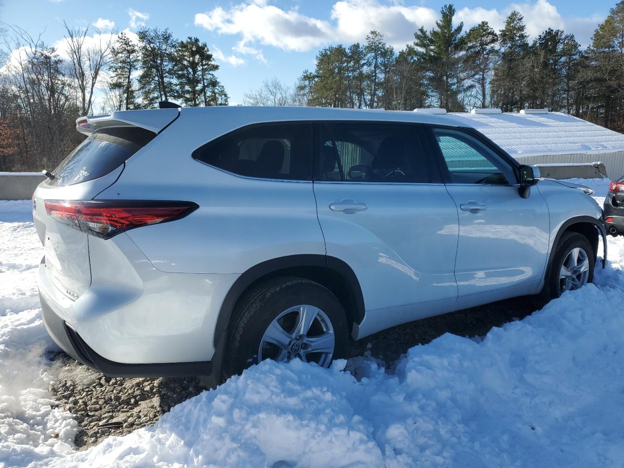 2022 TOYOTA HIGHLANDER L VIN:5TDBZRBH2NS590146