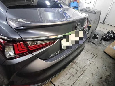 2018 Lexus ES 300 VIN: