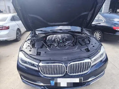 2015 BMW 750 VIN: