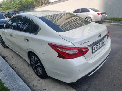 2017 Nissan Altima 1N4AL3AP5HC136293 VIN:1N4AL3AP5HC136293