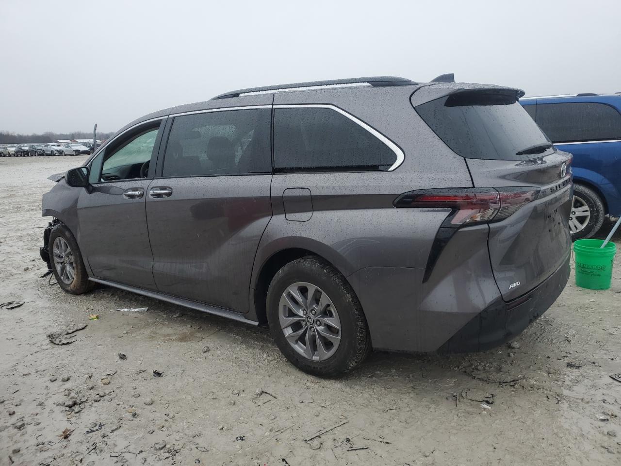 2024 TOYOTA SIENNA XLE VIN:5TDYSKFC8RS150152