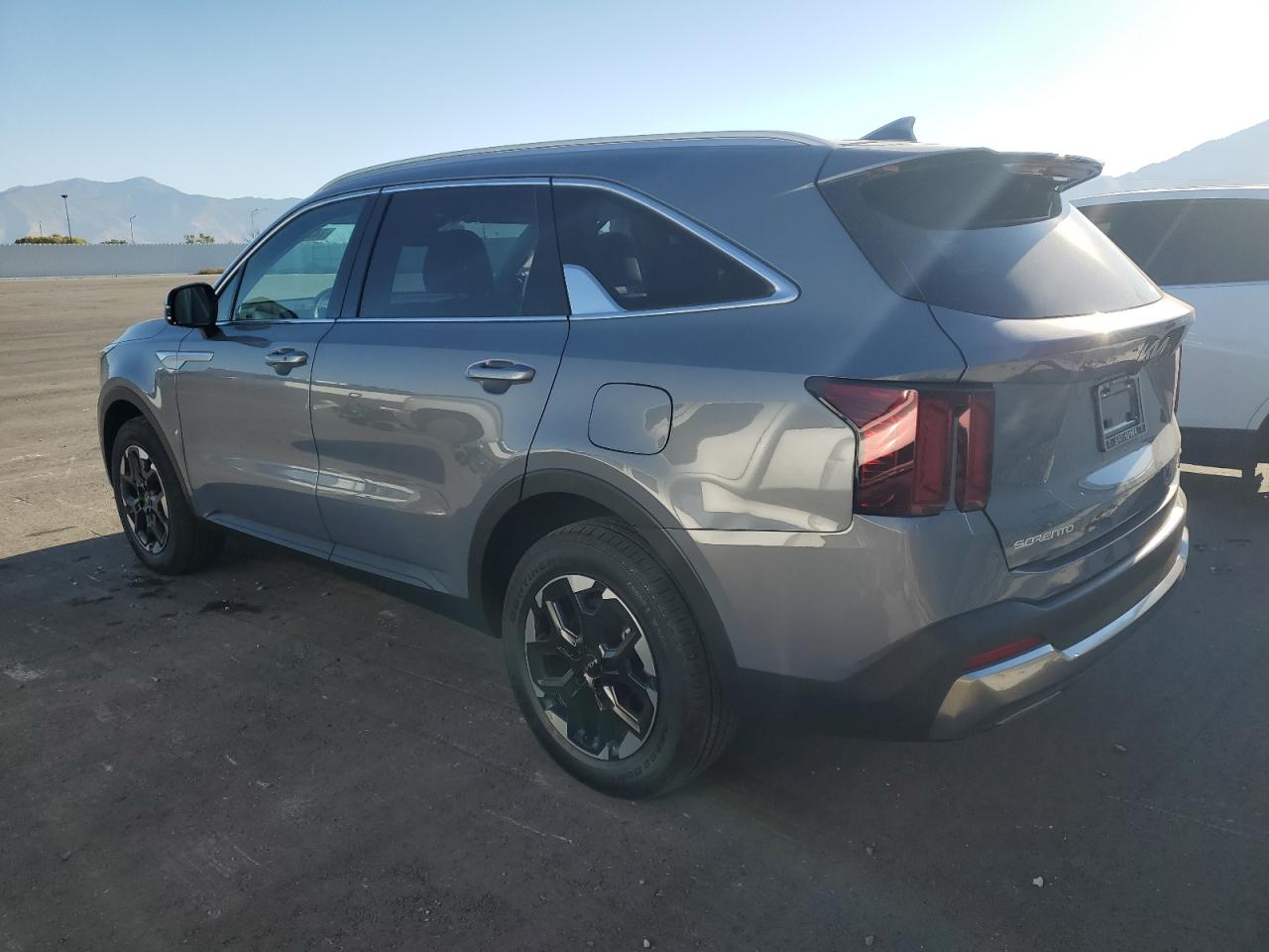 2024 KIA SORENTO S VIN:5XYRLDJC3RG282818