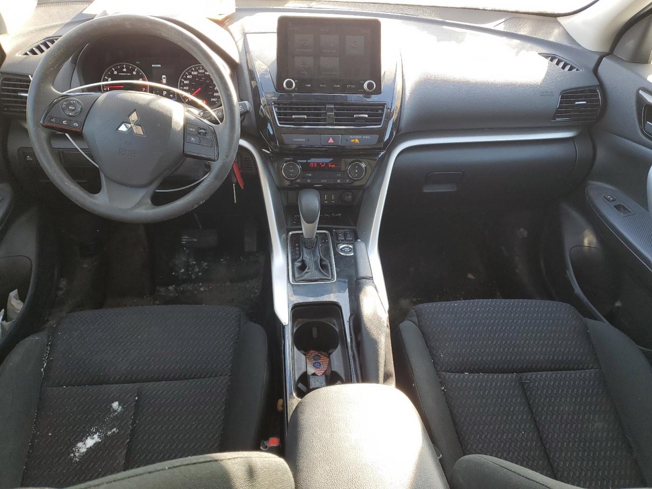 2022 MITSUBISHI ECLIPSE CROSS ES VIN:JA4ATUAA8NZ613877