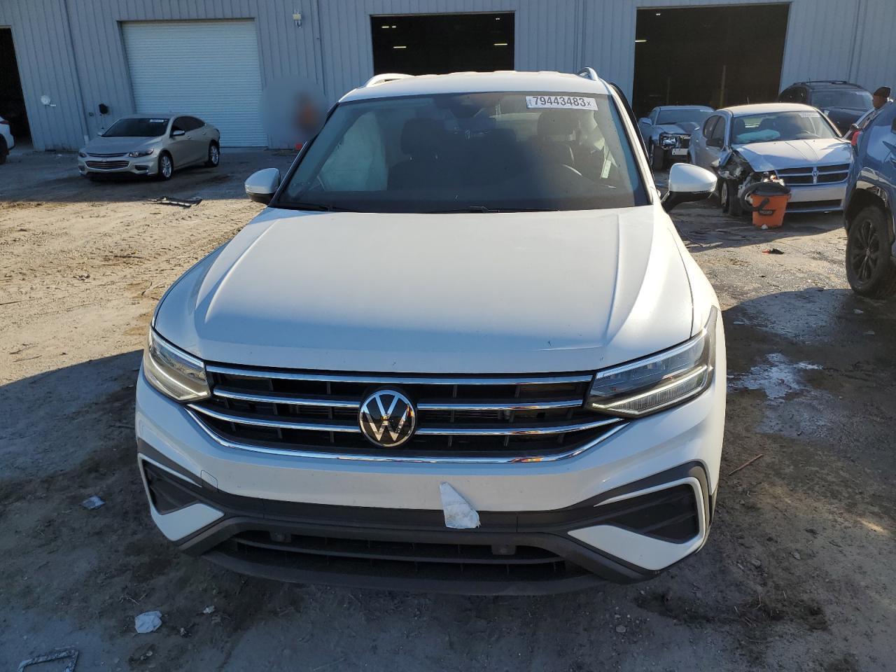 2023 VOLKSWAGEN TIGUAN SE VIN:3VV3B7AX2PM059510