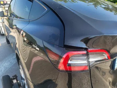 2023 Tesla Model Y VIN: