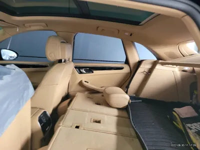 2017 Porsche Macan VIN: