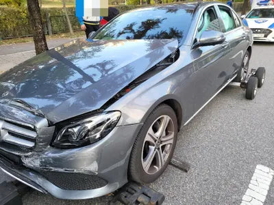 2018 Mercedes-Benz E 300 WDDZF4KB0JA377747 VIN:WDDZF4KB0JA377747