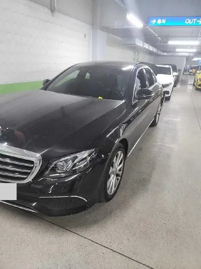 2019 Mercedes-Benz E 300 VIN: