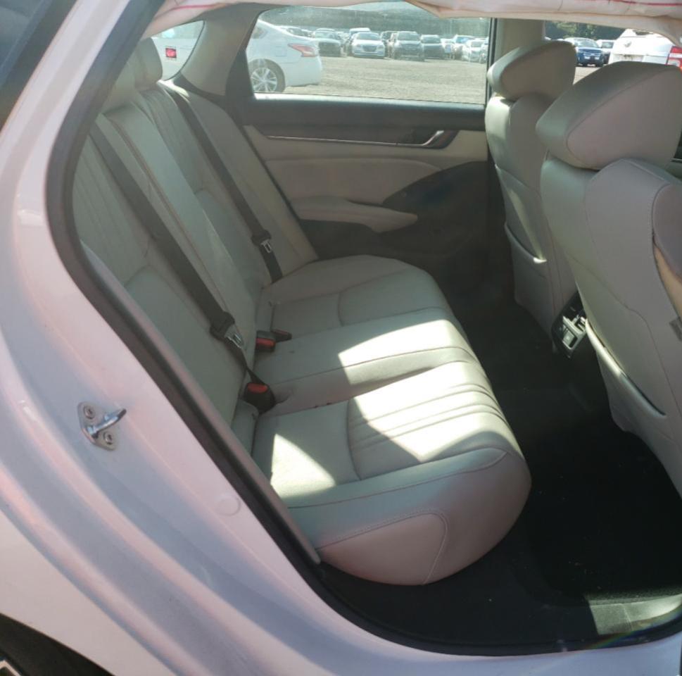 2022 HONDA ACCORD TOURING HYBRID VIN:1HGCV3F9XNA000189