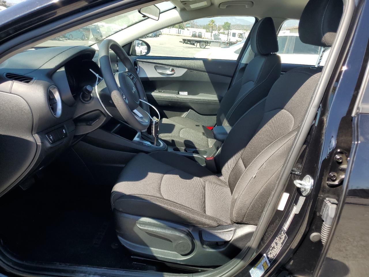 2022 KIA FORTE FE VIN:3KPF24AD0NE499958