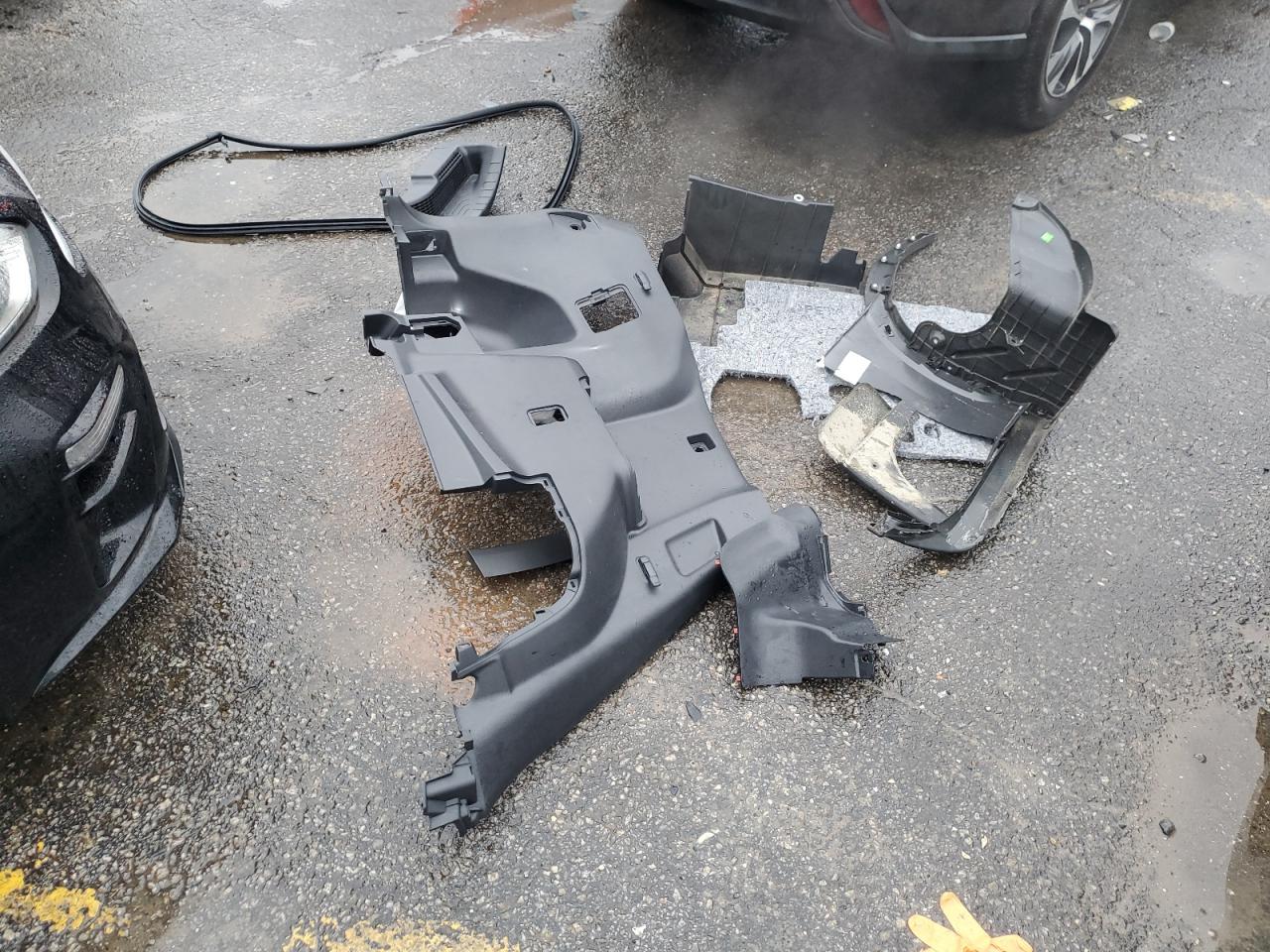 2023 TOYOTA HIGHLANDER HYBRID XLE VIN:5TDKARAH7PS023362