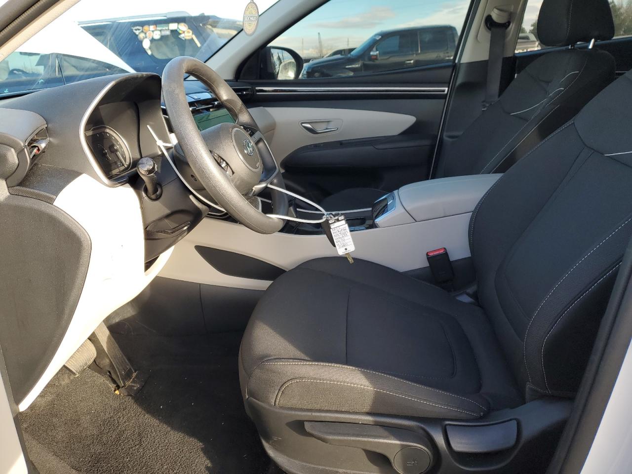 2024 HYUNDAI TUCSON SE VIN:5NMJACDE5RH367658