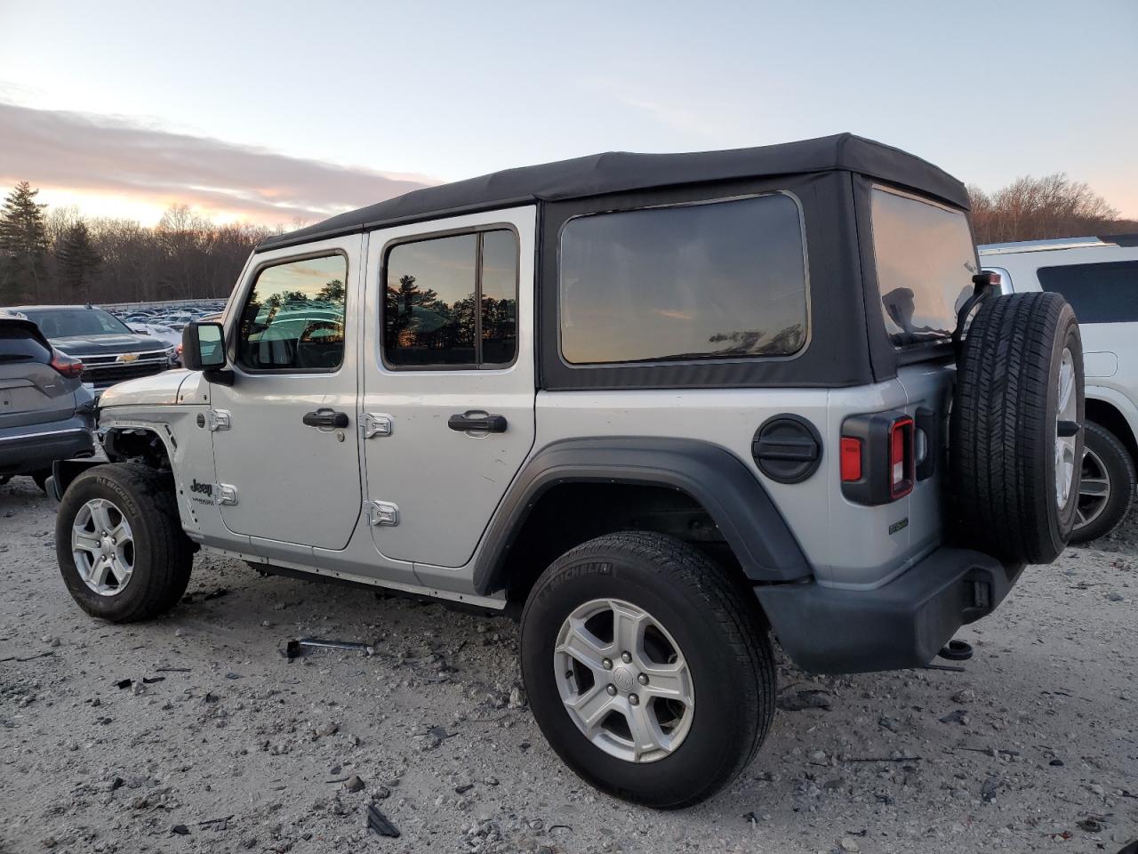 2022 JEEP WRANGLER UNLIMITED SPORT VIN:1C4HJXDM8NW224563