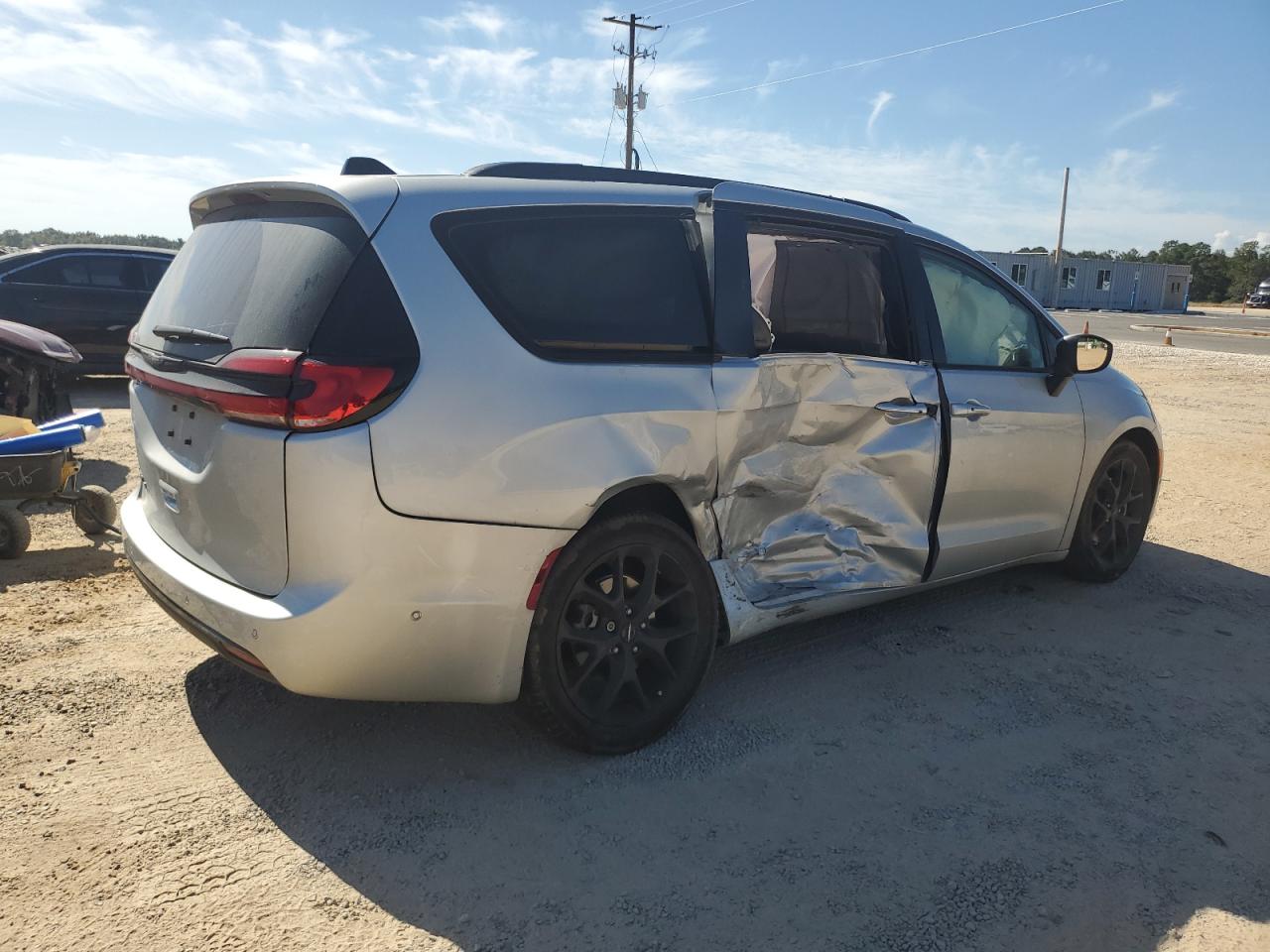 2023 CHRYSLER PACIFICA TOURING L VIN:2C4RC1BG3PR517212