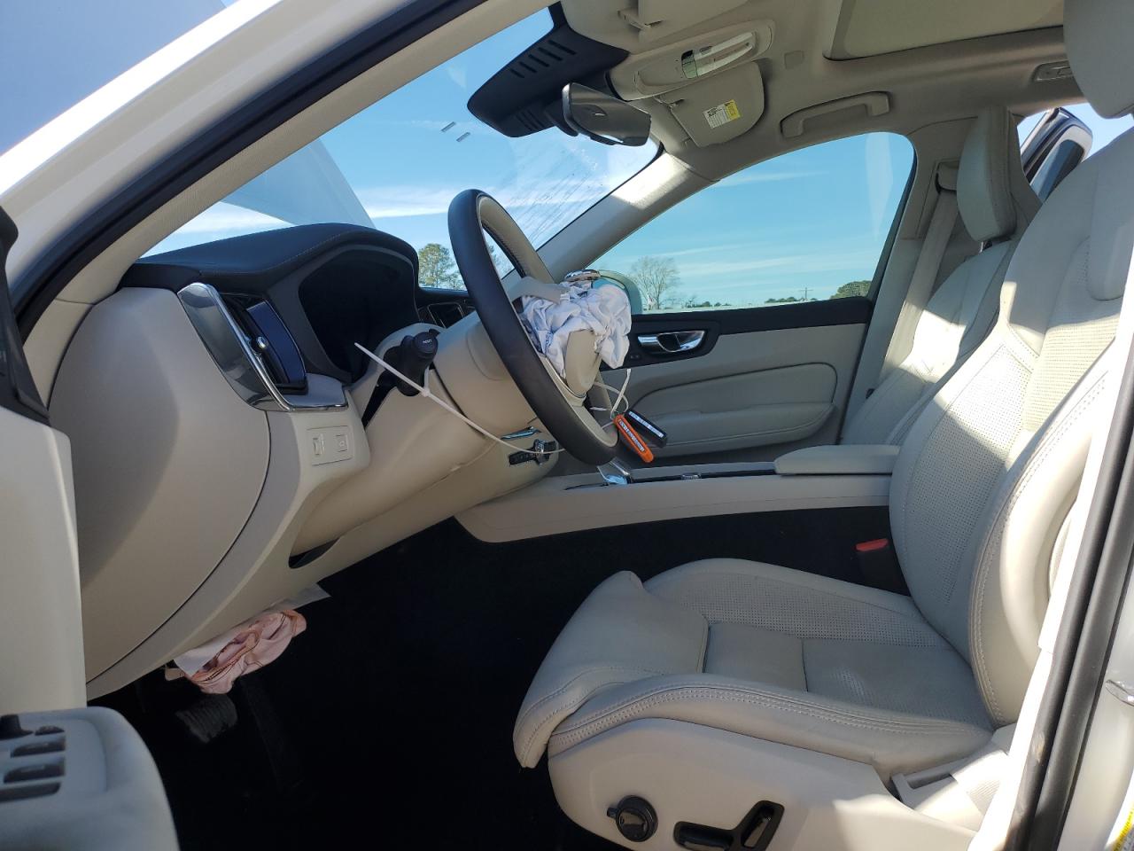 2022 VOLVO XC60 B5 INSCRIPTION VIN:YV4L12DL6N1025588