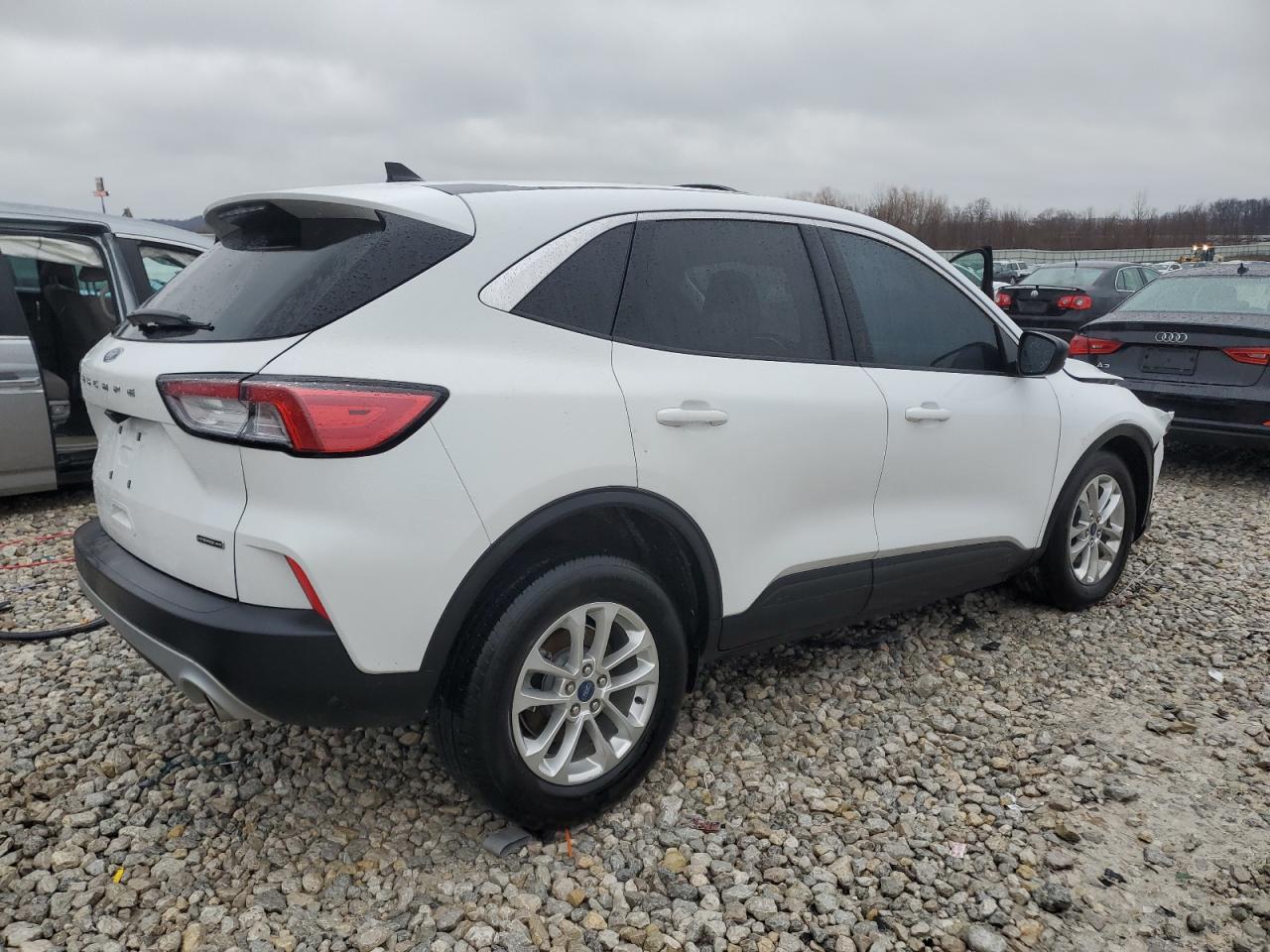 2022 FORD ESCAPE SE VIN:1FMCU9BZ7NUA36913