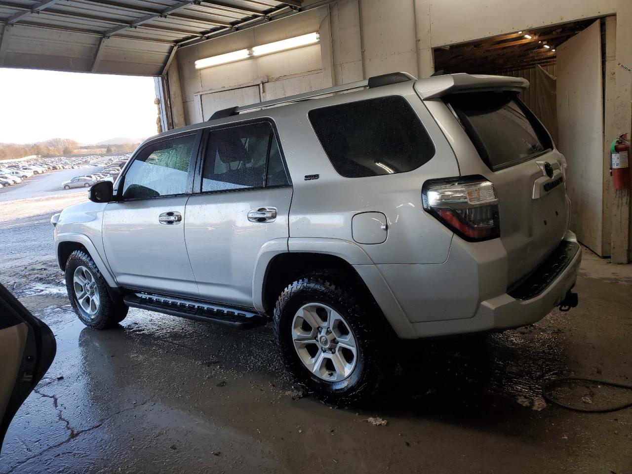 2022 TOYOTA 4RUNNER SR5/SR5 PREMIUM VIN:JTEMU5JR8N6042772