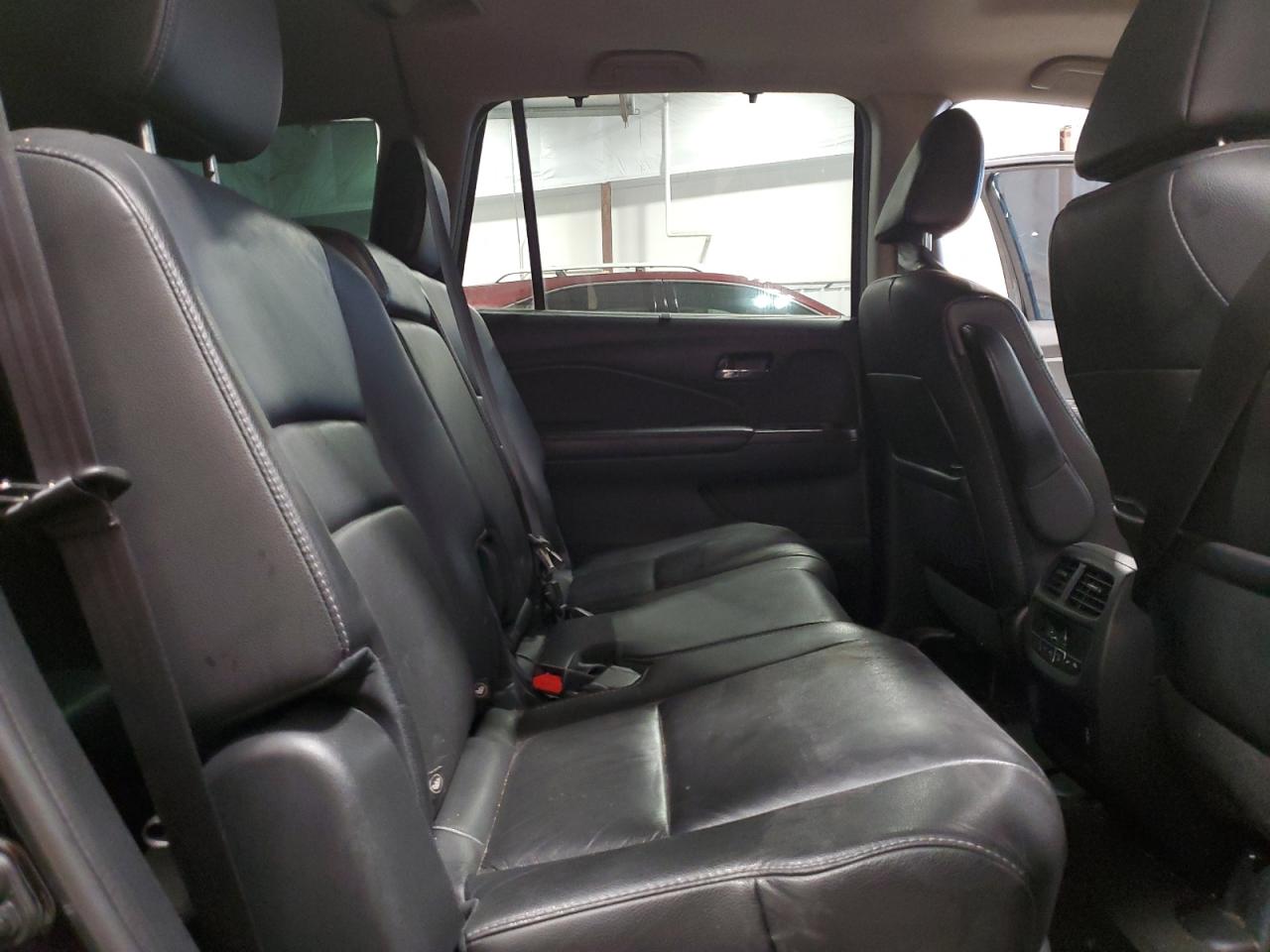 2022 HONDA PILOT SE VIN:5FNYF6H29NB102397