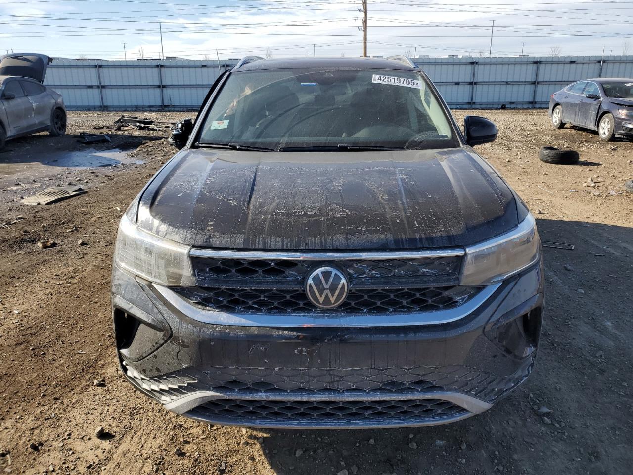 2024 VOLKSWAGEN TAOS SE VIN:3VVVX7B2XRM050831