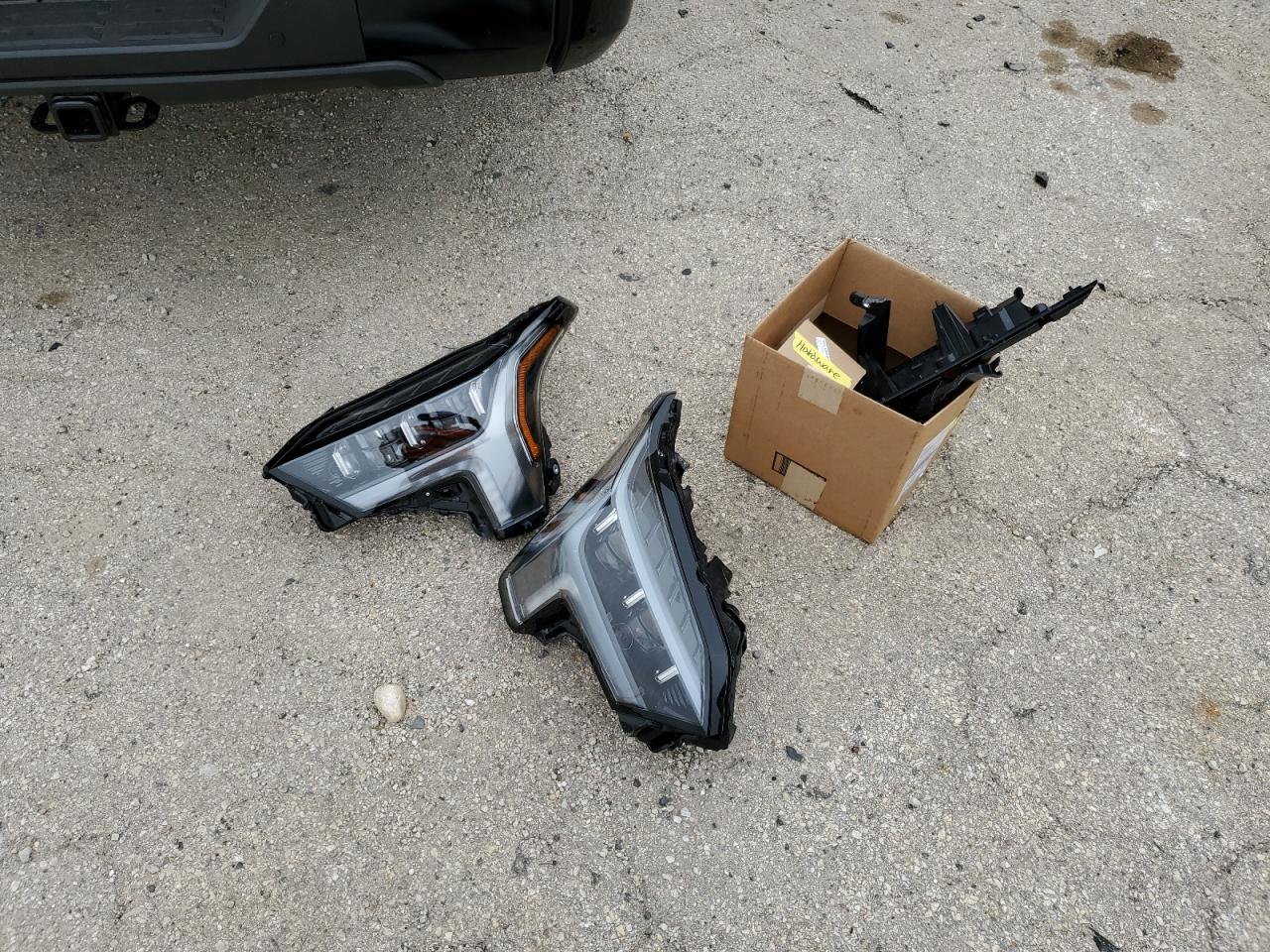 2024 TOYOTA TUNDRA CREWMAX LIMITED VIN:5TFWC5DB5RX071807