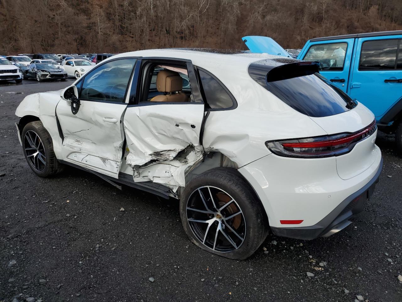 2023 PORSCHE MACAN BASE VIN:WP1AA2A57PLB20327