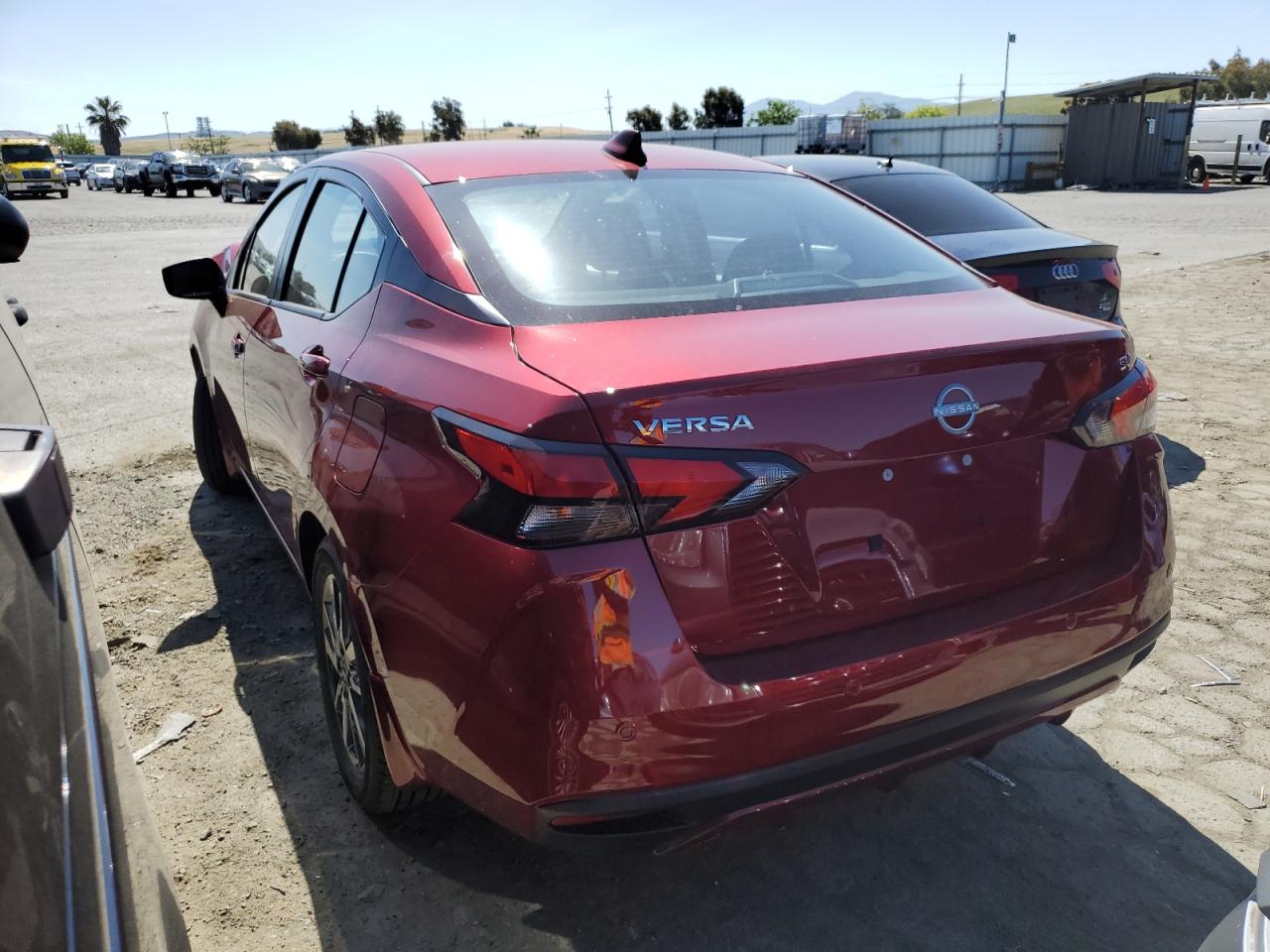 2024 NISSAN VERSA SV VIN:3N1CN8EV8RL820119