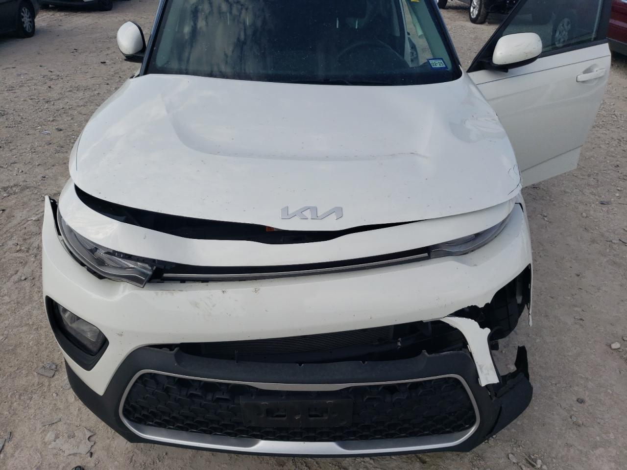 2022 KIA SOUL LX VIN:KNDJ23AU8N7180084