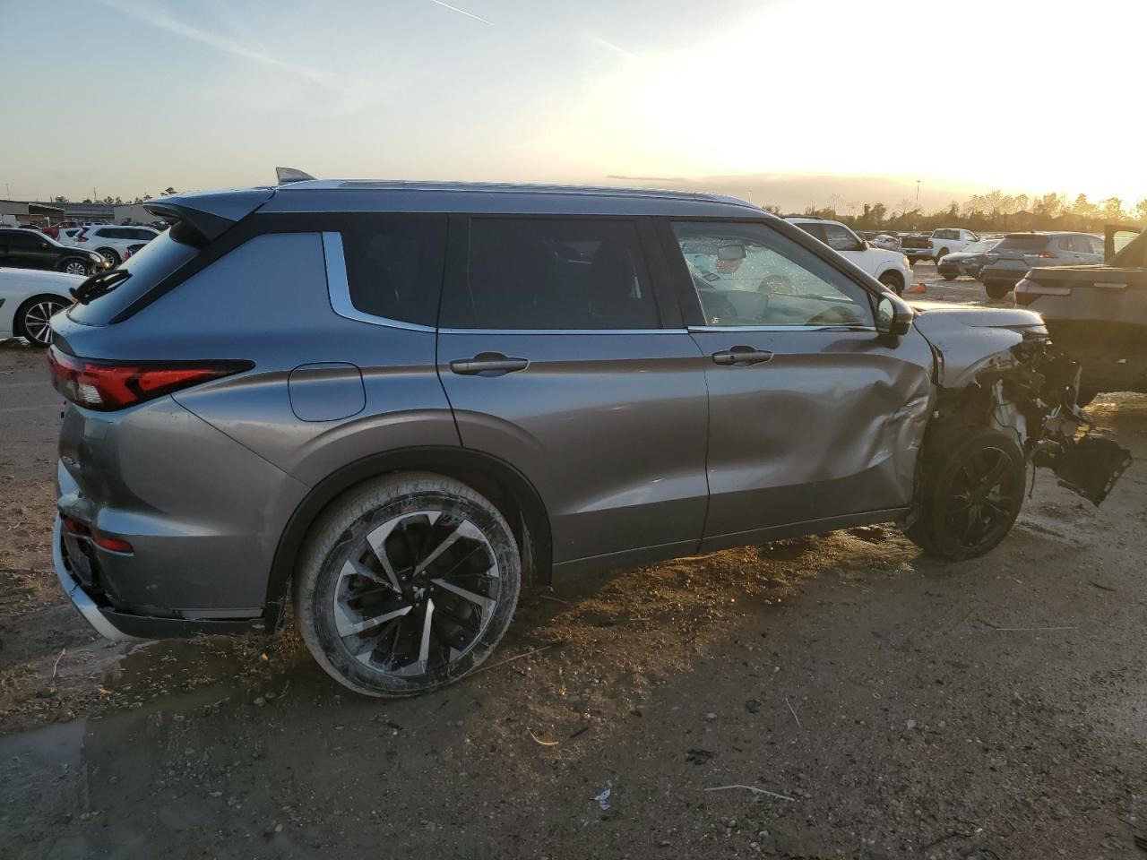 2022 MITSUBISHI OUTLANDER SEL VIN:JA4J3VA88NZ071151