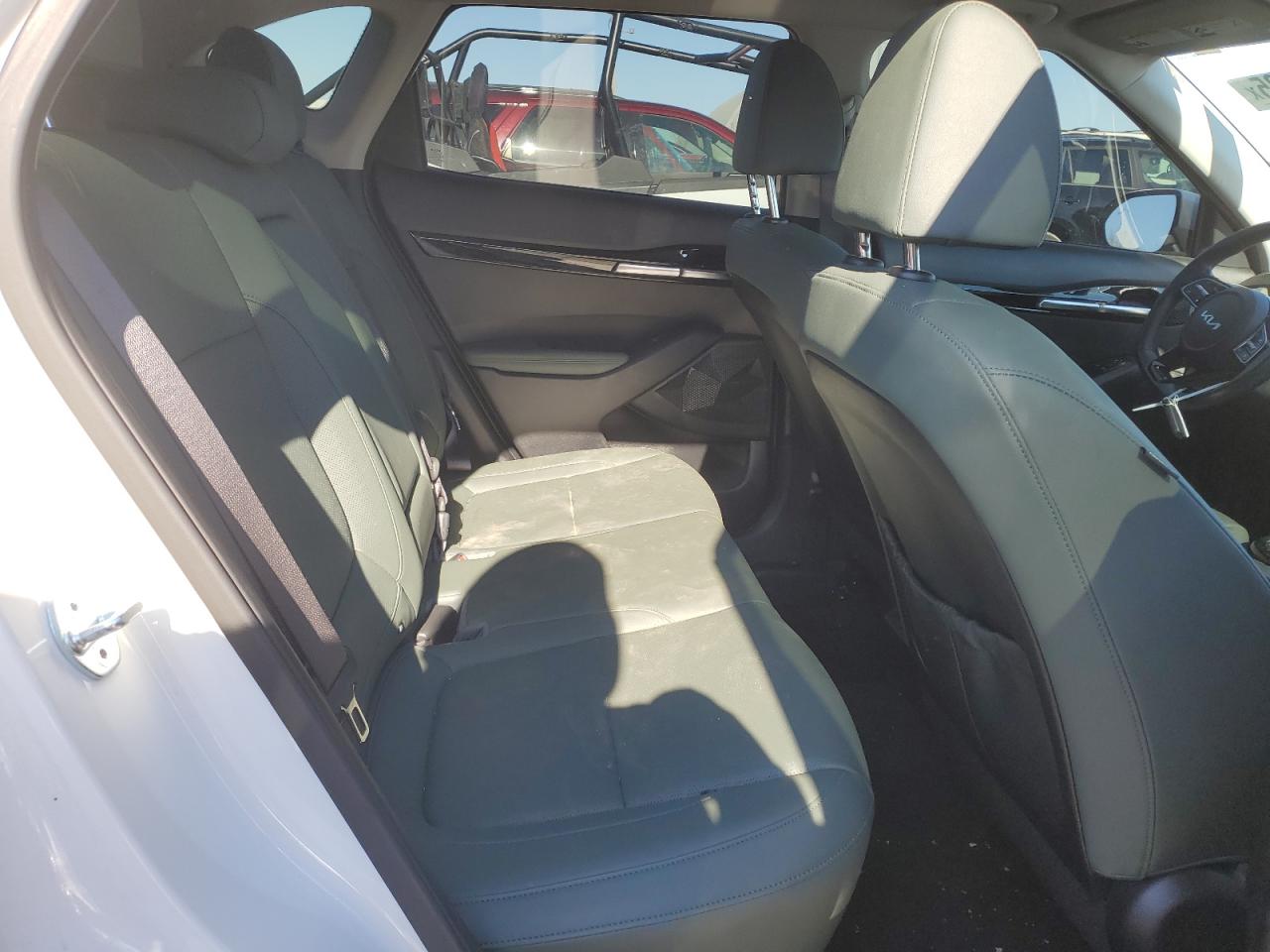 2024 KIA SELTOS SX VIN:KNDETCA77R7509372