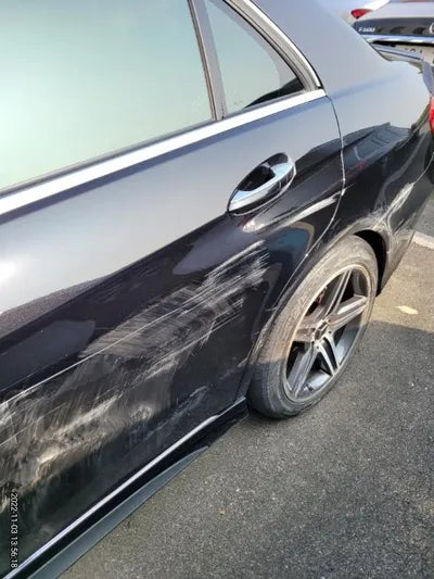 2015 Mercedes-Benz E 220 VIN: