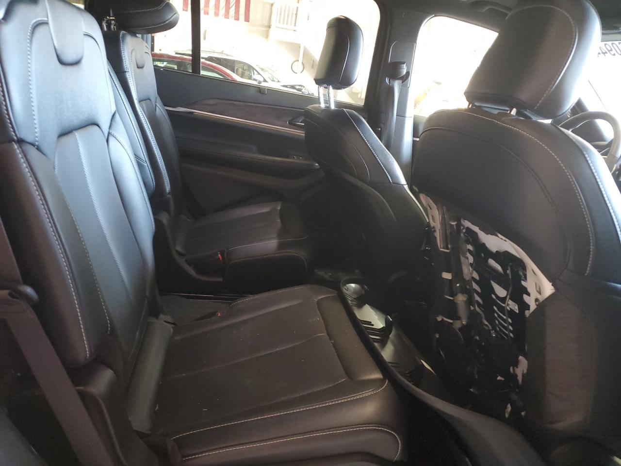 2024 JEEP GRAND CHEROKEE L LIMITED VIN:1C4RJKBG1R8562885