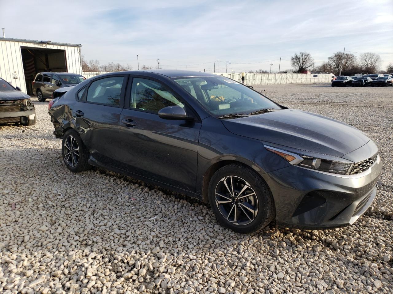2022 KIA FORTE FE VIN:3KPF24AD2NE456111
