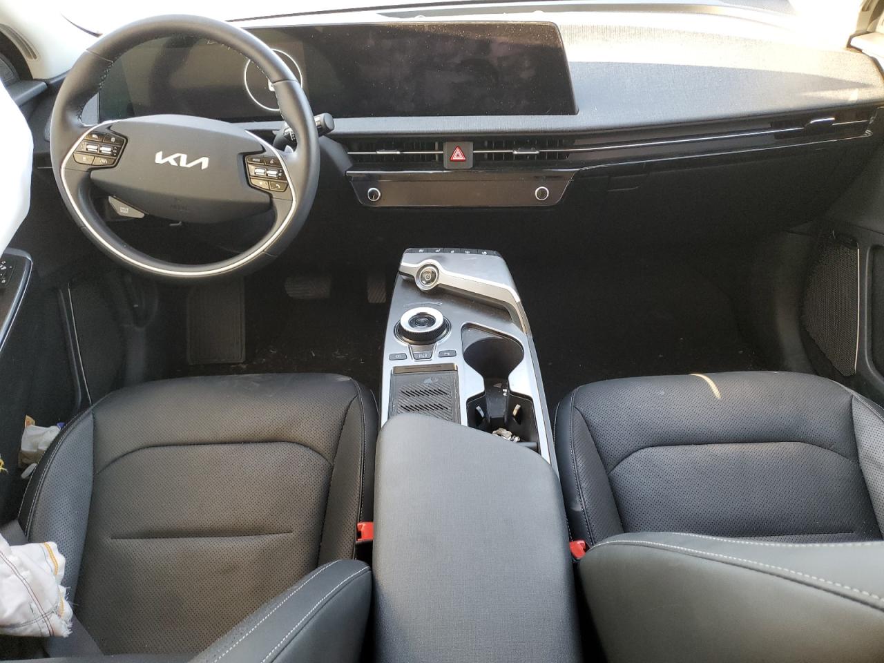 2022 KIA EV6 LIGHT VIN:KNDC3DLC6N5085907