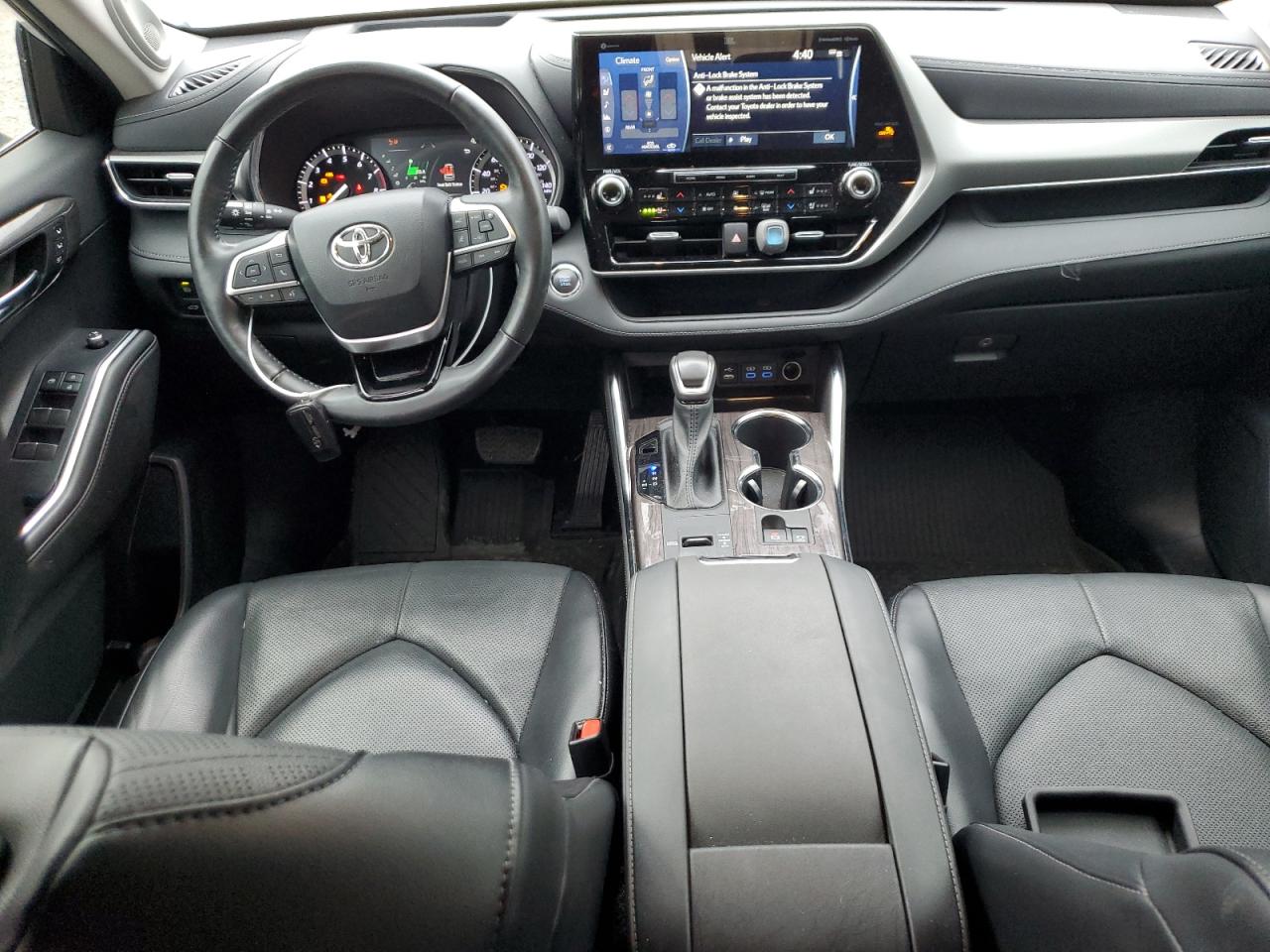 2022 TOYOTA HIGHLANDER PLATINUM VIN:5TDFZRAH2NS111985