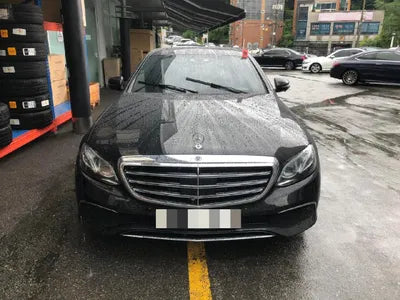 2020 Mercedes-Benz E 300 VIN: