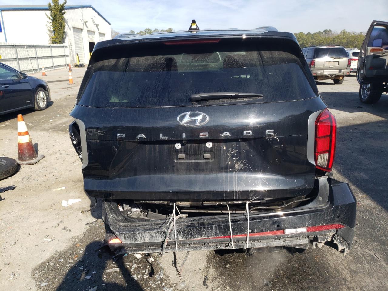 2023 HYUNDAI PALISADE SEL VIN:KM8R24GE4PU586243