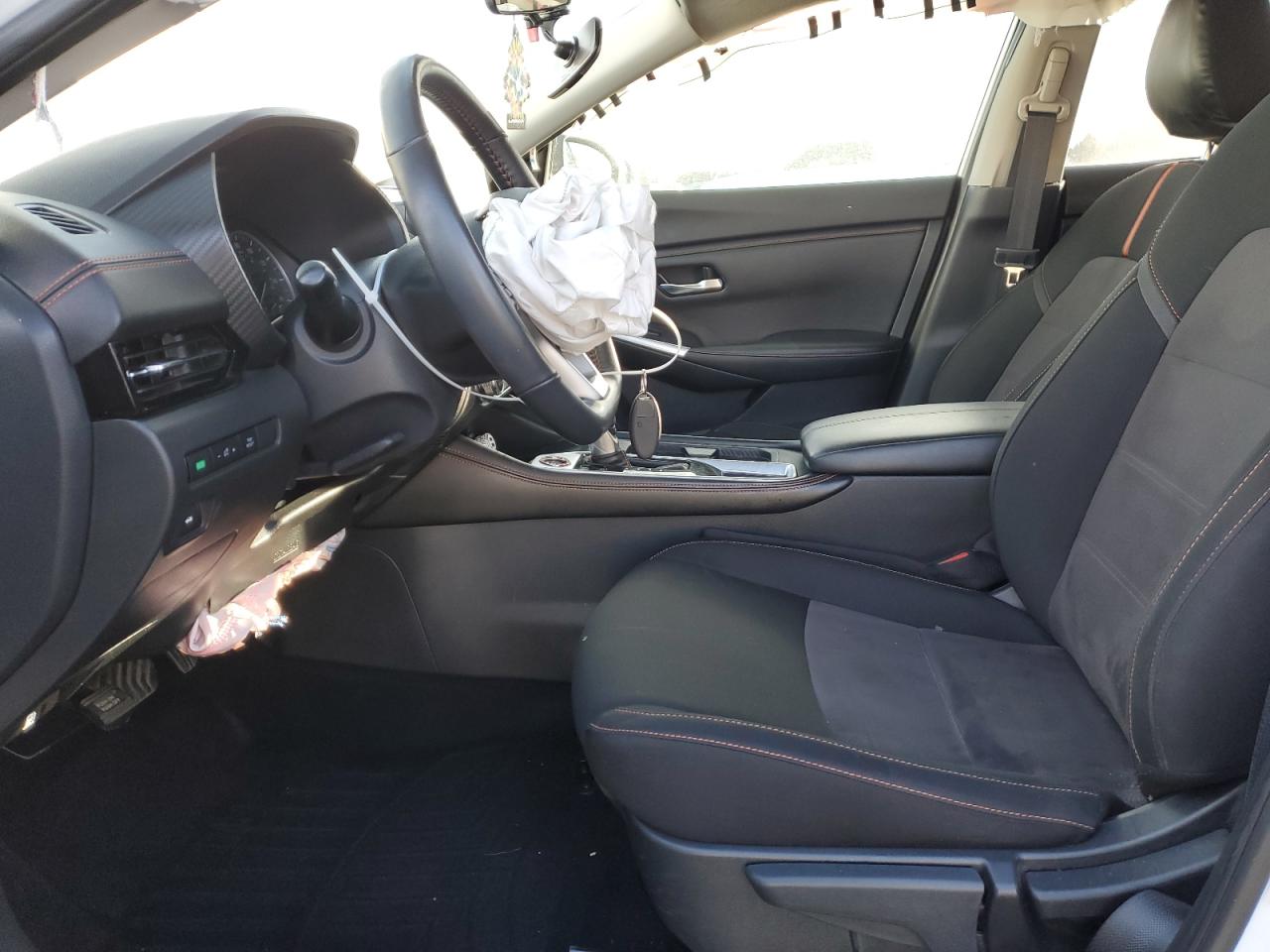 2022 NISSAN SENTRA SR VIN:3N1AB8DV1NY283236