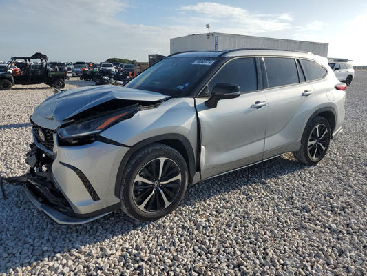 2022 TOYOTA HIGHLANDER XSE VIN:5TDLZRAH4NS131075