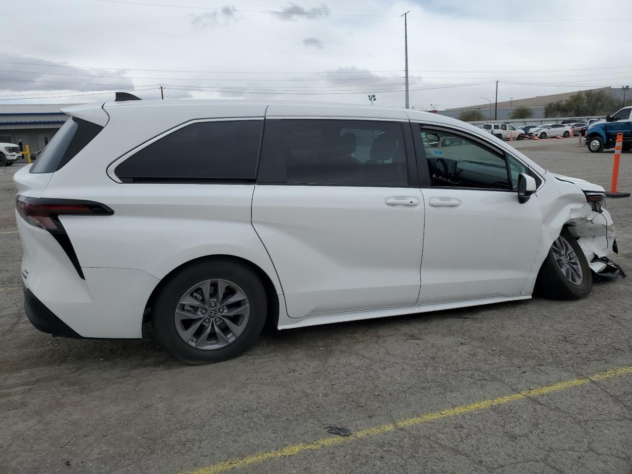 2023 TOYOTA SIENNA LE VIN:5TDKRKEC6PS159898
