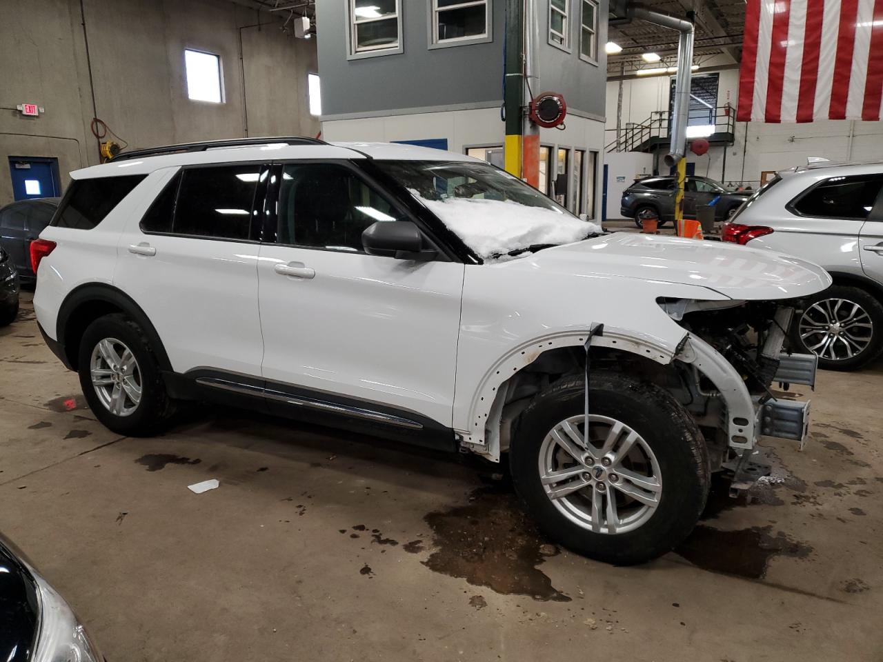 2022 FORD EXPLORER XLT VIN:1FMSK8DH0NGA28389