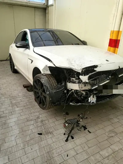 2015 Mercedes-Benz C 250 VIN: