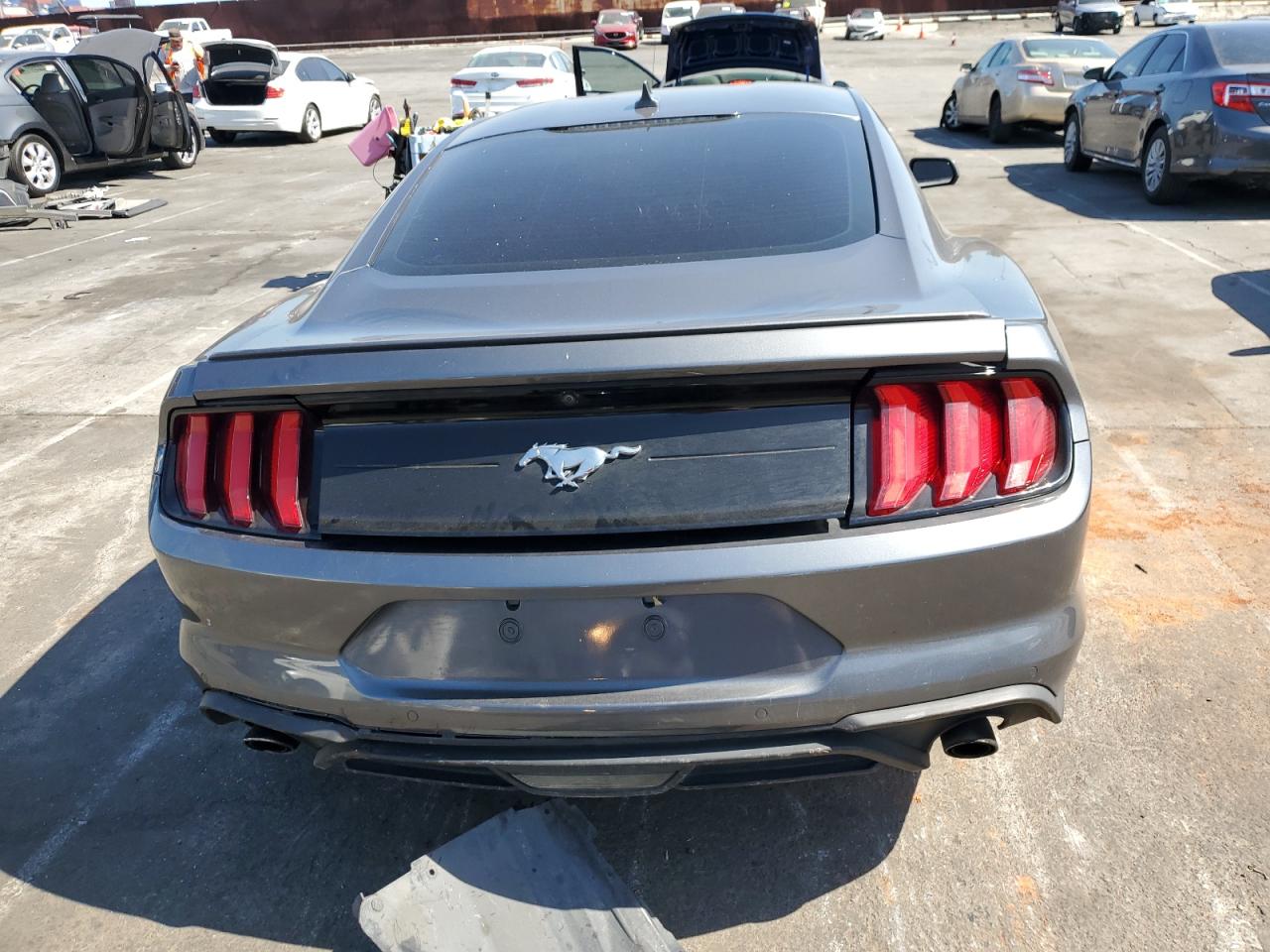 2022 FORD MUSTANG  VIN:1FA6P8TH5N5105557