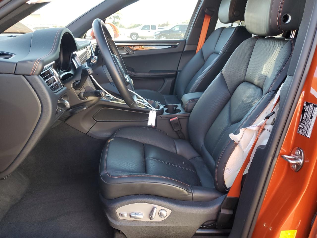 2023 PORSCHE MACAN S VIN:2HGFE1F79RH322118