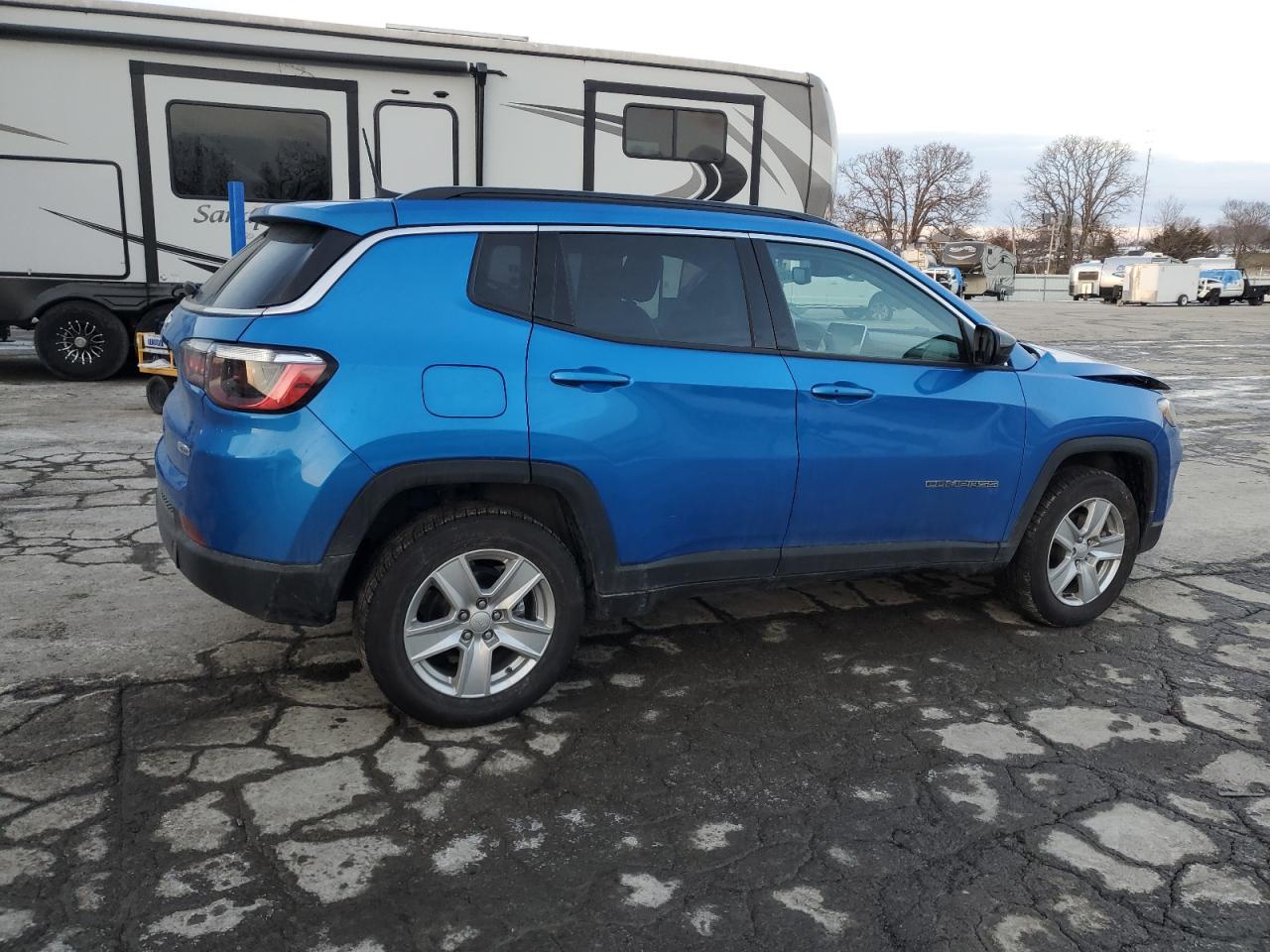 2022 JEEP COMPASS LATITUDE VIN:3C4NJDBB0NT102594