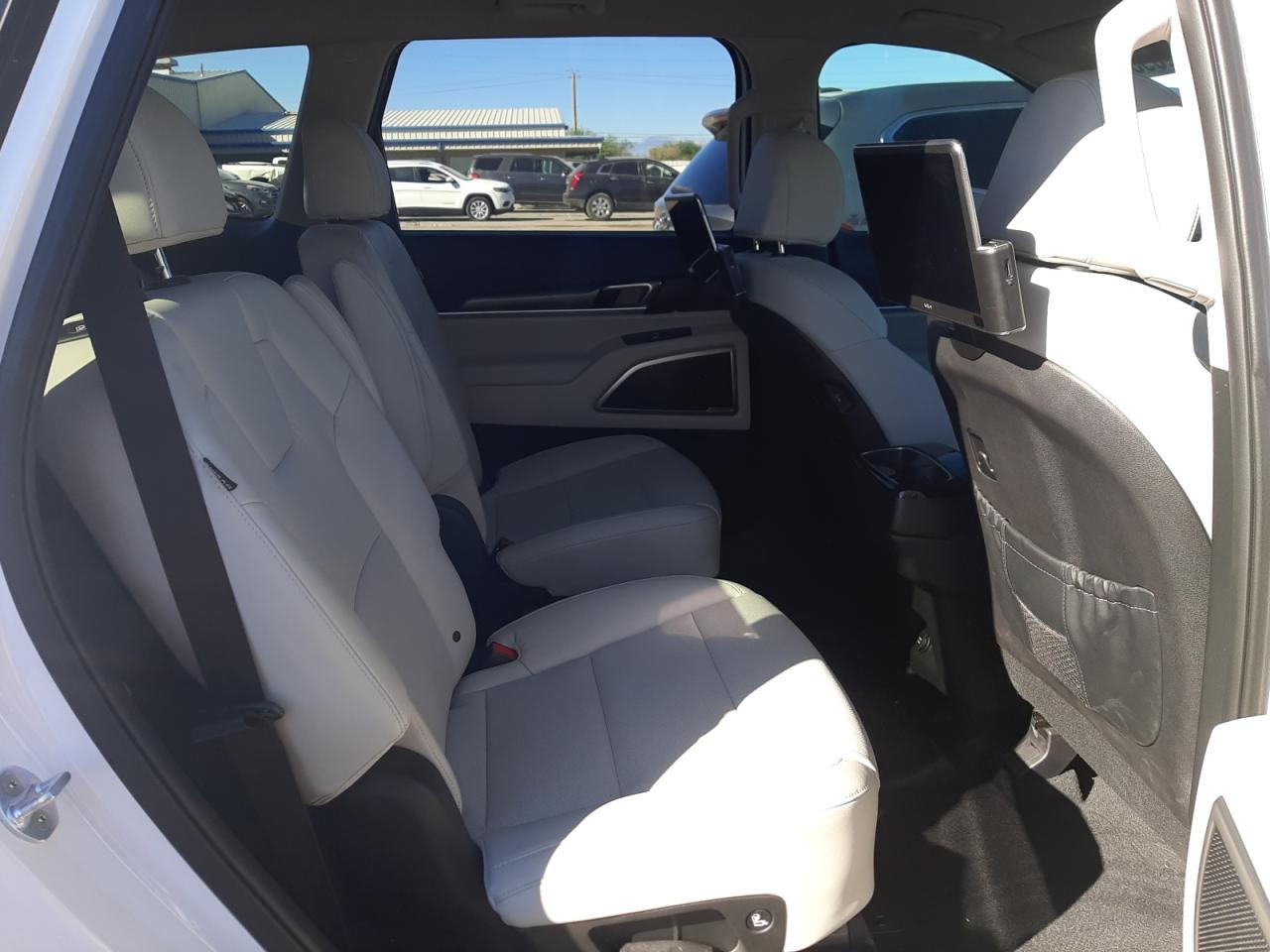 2023 KIA TELLURIDE S VIN:5XYP64GC2PG346835