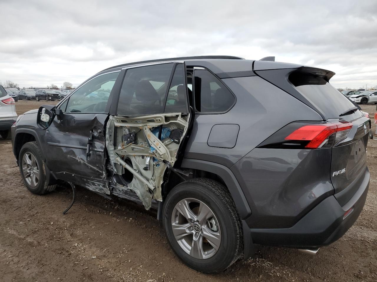 2024 TOYOTA RAV4 XLE VIN:2T3P1RFV6RW408918