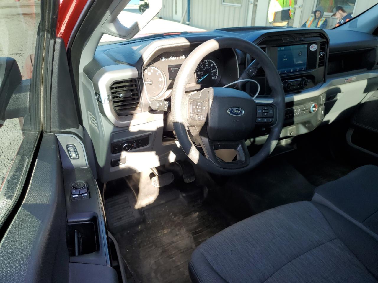 2022 FORD F150  VIN:1FTMF1EP0NKE38024